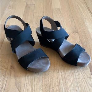 Mephisto black wedge sandal size 38